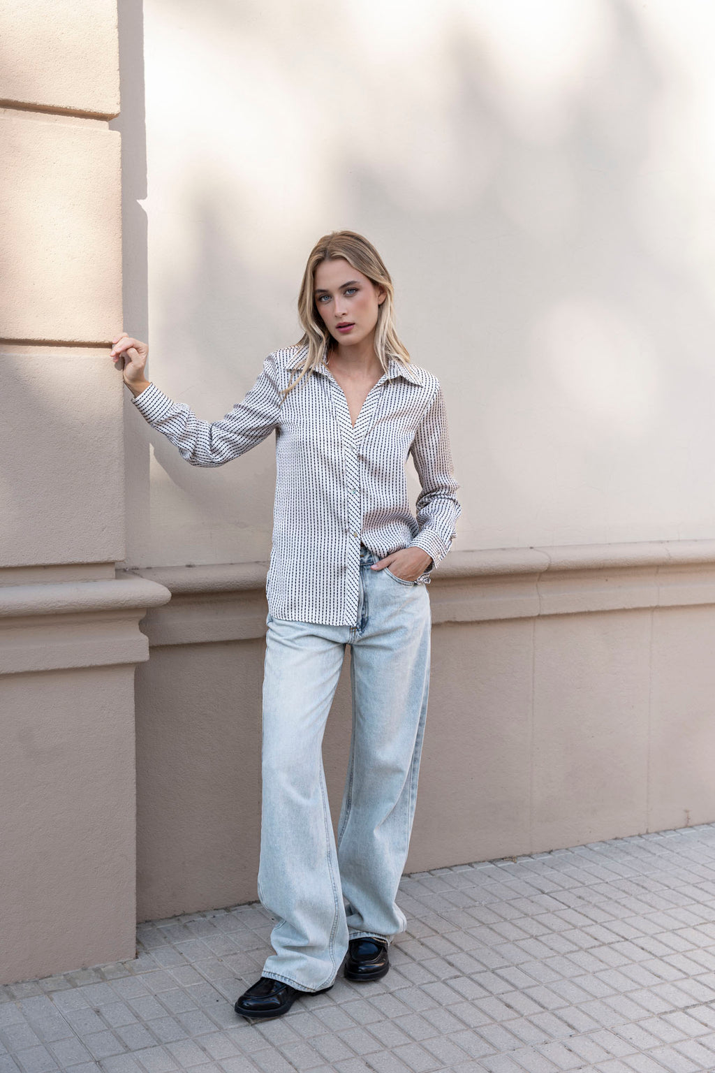 Light Washed Jeans: Tall