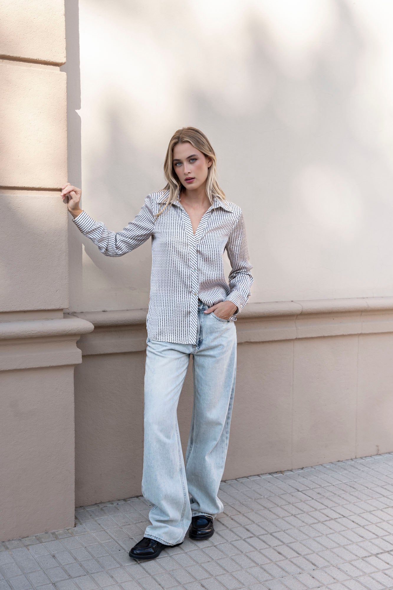 Light Washed Jeans: Tall