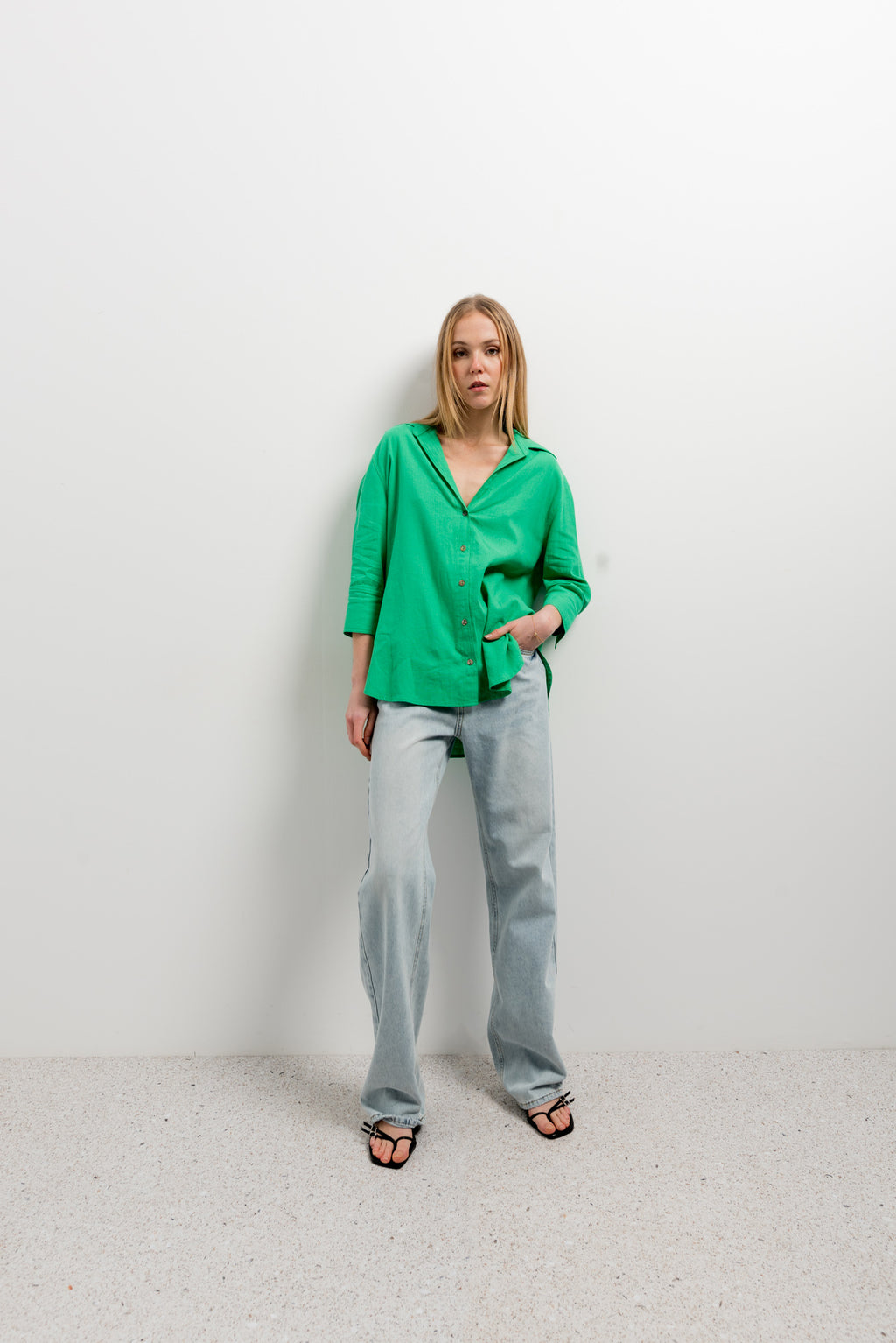 Light Washed Jeans: Tall