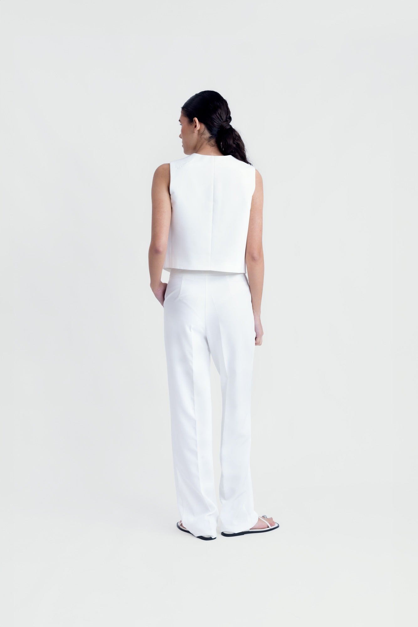 Straight Waistcoat White: Tall